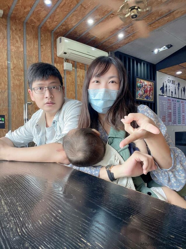 廖記早點-必點的燒餅、鹹豆漿和脆皮蛋餅！