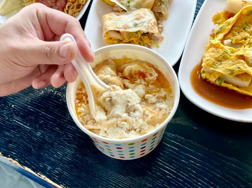 廖記早點-必點的燒餅、鹹豆漿和脆皮蛋餅！