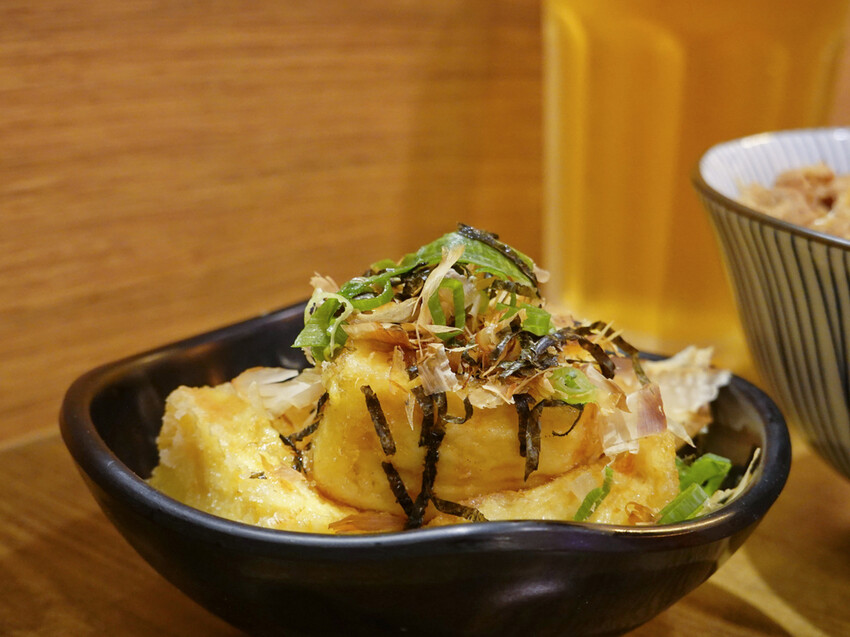 台北大安—牛洞食堂｜牛丼共存經典創新 餵飽上班族和學生一個十年｜台電大樓、公館、三總汀州、台大