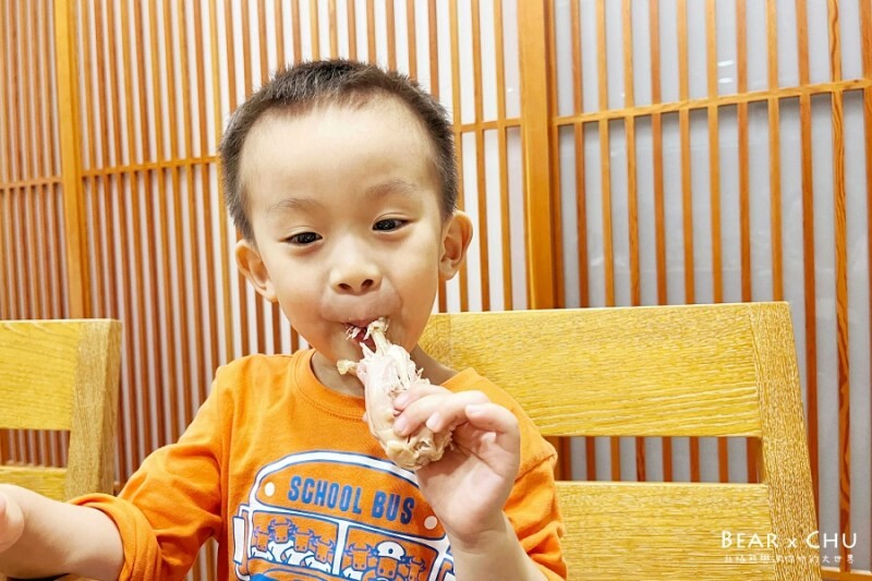 台北好吃烤雞/桶仔雞推薦|烤雞特攻隊・新鮮現烤肉嫩多汁、三種吃法多重美味享受