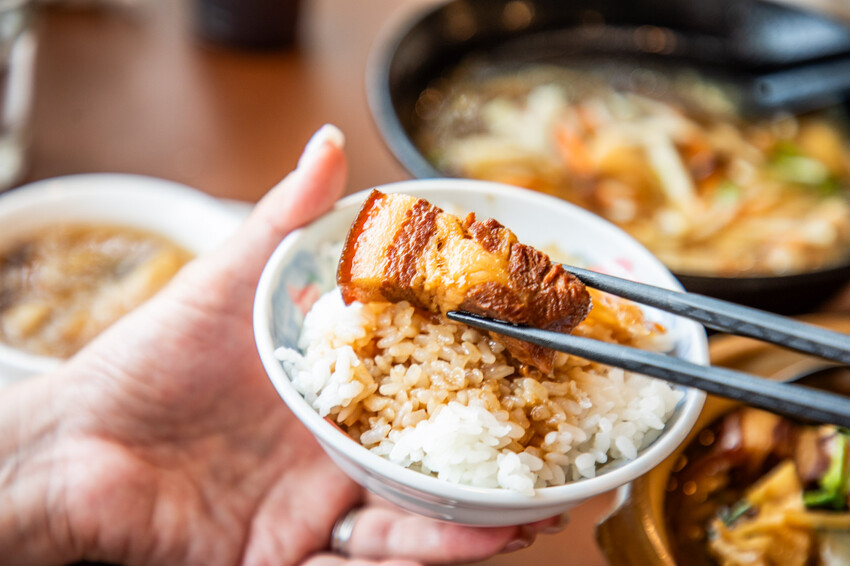 新北市金山區Amajia阿嬤家咖啡漁村料理｜藏身於漁港內的人氣餐廳，懷舊阿嬤的漁村特色料理