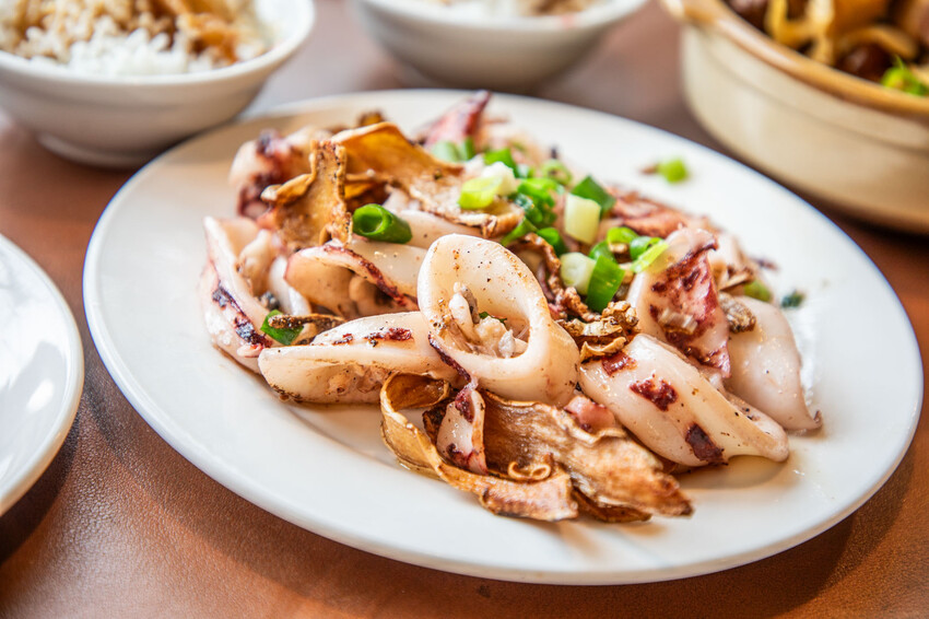 新北市金山區Amajia阿嬤家咖啡漁村料理｜藏身於漁港內的人氣餐廳，懷舊阿嬤的漁村特色料理