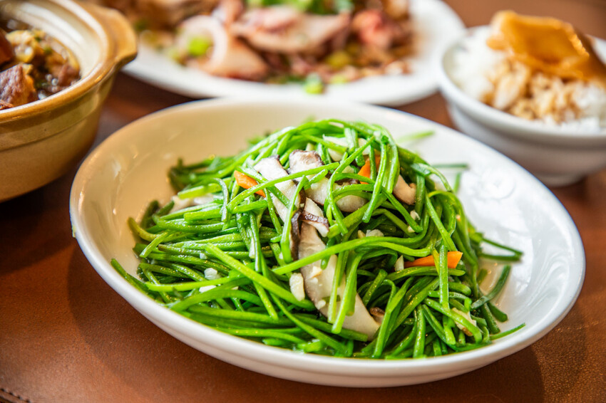 新北市金山區Amajia阿嬤家咖啡漁村料理｜藏身於漁港內的人氣餐廳，懷舊阿嬤的漁村特色料理