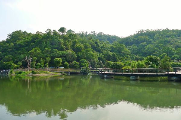 龍潭湖：宜蘭-讓人身心靈放鬆龍潭湖.悠閒走走去~