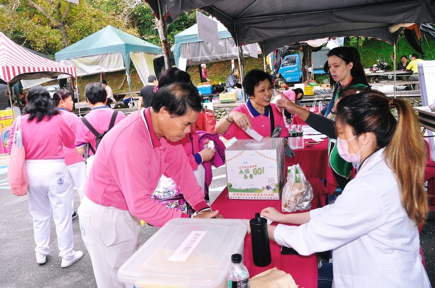 D1000207.JPG - 2018宜蘭冬至不老節【樂齡運動會、成果發表會、社區參與、龍潭湖、健走活動】 