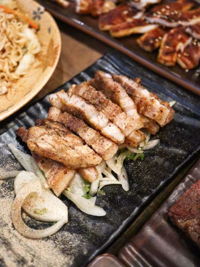 台灣壹碳烤竹北高鐵平價聚餐餐廳推薦，白飯、雞湯無限續 – 艾瑞絲的吃貨日常