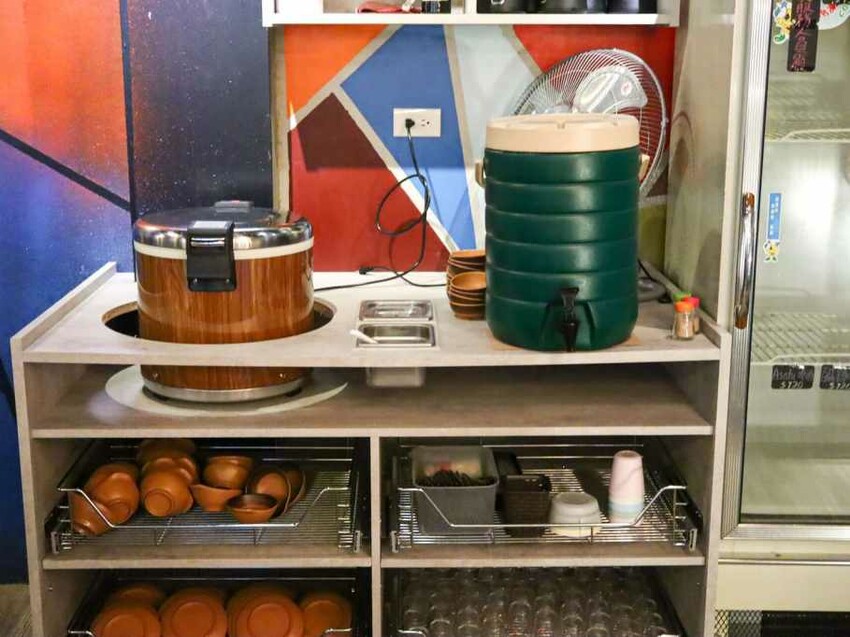 台灣壹碳烤竹北高鐵平價聚餐餐廳推薦，白飯、雞湯無限續 – 艾瑞絲的吃貨日常
