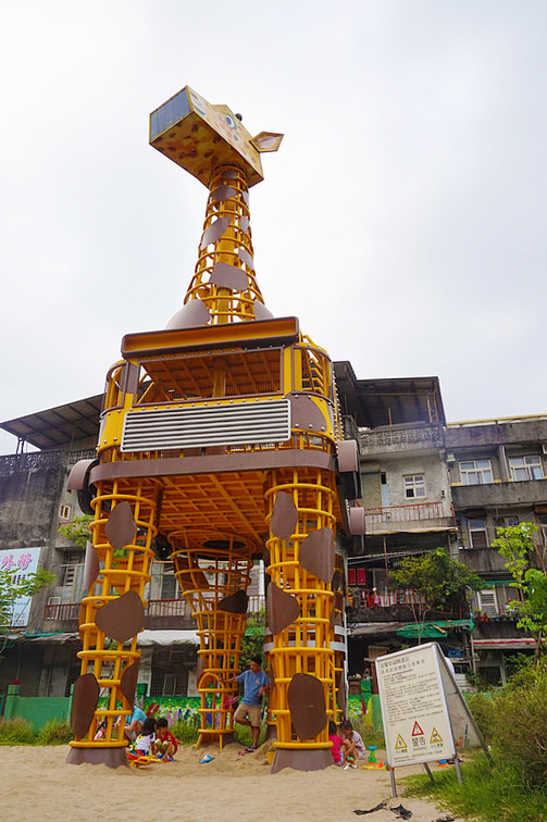 27421050467_590bd2cf7e_c