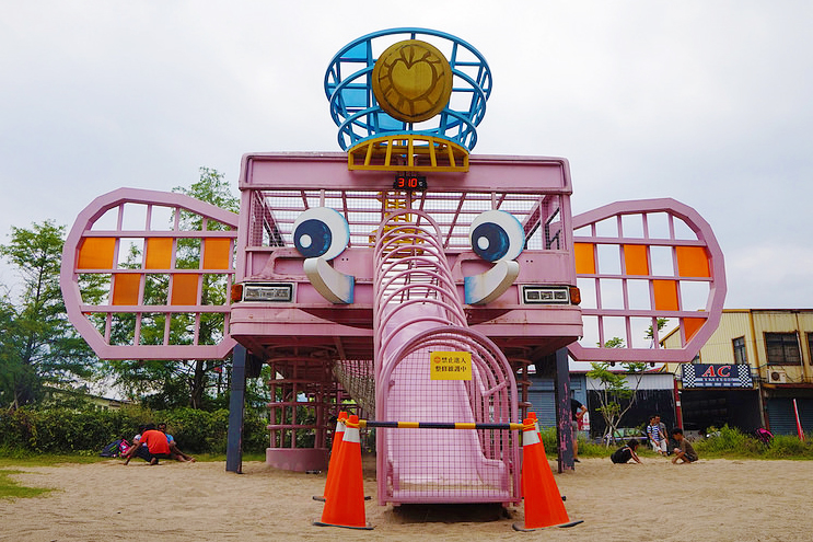 42243859012_3d968616a5_c