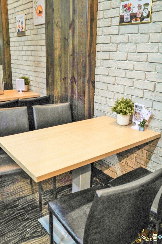 高雄宵夜場必朝聖、晚餐宵夜不孤單必吃日月私饗，手工特製餐點、暖心煲湯、招牌韓國炸醬麵、香甜地瓜可樂餅 - 跟著尼力吃喝玩樂＆親子生活