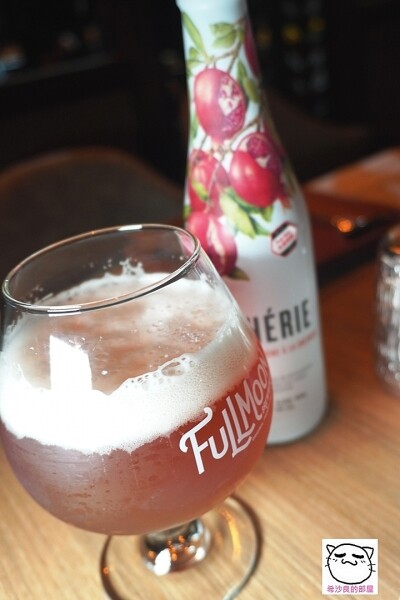 221101ABV068.jpg 221101ABV068.jpg