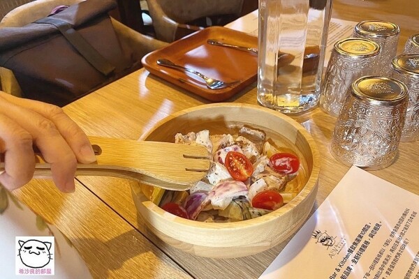 221101ABV_8372A.jpg 221101ABV_8372A.jpg