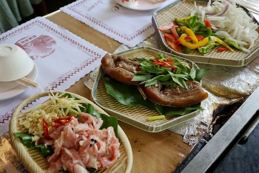 苗栗南庄鄉|二坪部落 那伊魯灣風味餐廳 原住民風味料理 石板烤肉DIY 隱身在深山的原住民風味餐|西莉亞玩樂人生 12.JPG