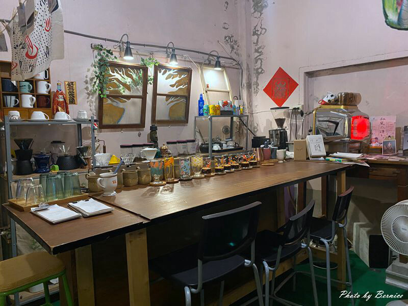 土丿匕木十豆寸workshop~隱藏三合院中的神秘咖啡廳與調酒吧 @Bernice的隨手筆記