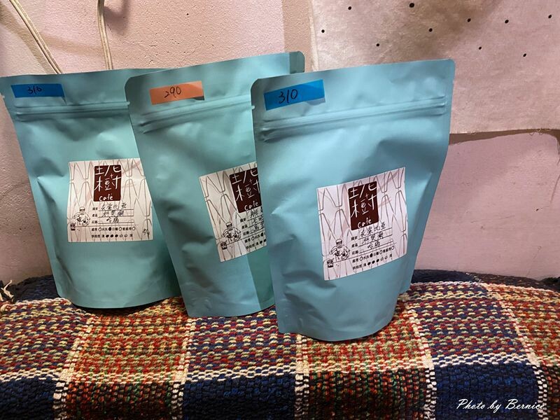 土丿匕木十豆寸workshop~隱藏三合院中的神秘咖啡廳與調酒吧 @Bernice的隨手筆記