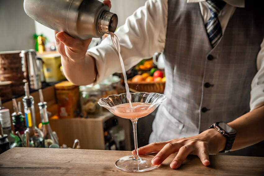 台中市西區到港HAVEN餐酒館|隱身僻靜住宅區的絕品餐酒館!客製化調酒超驚艷