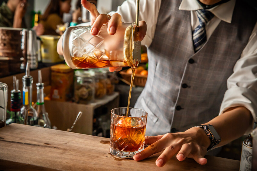 台中市西區到港HAVEN餐酒館|隱身僻靜住宅區的絕品餐酒館!客製化調酒超驚艷