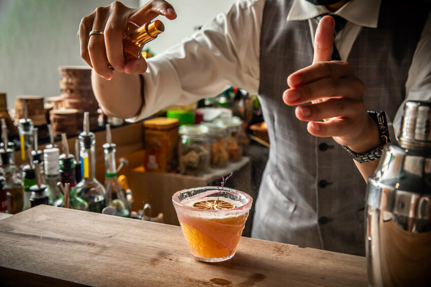 台中市西區到港HAVEN餐酒館|隱身僻靜住宅區的絕品餐酒館!客製化調酒超驚艷