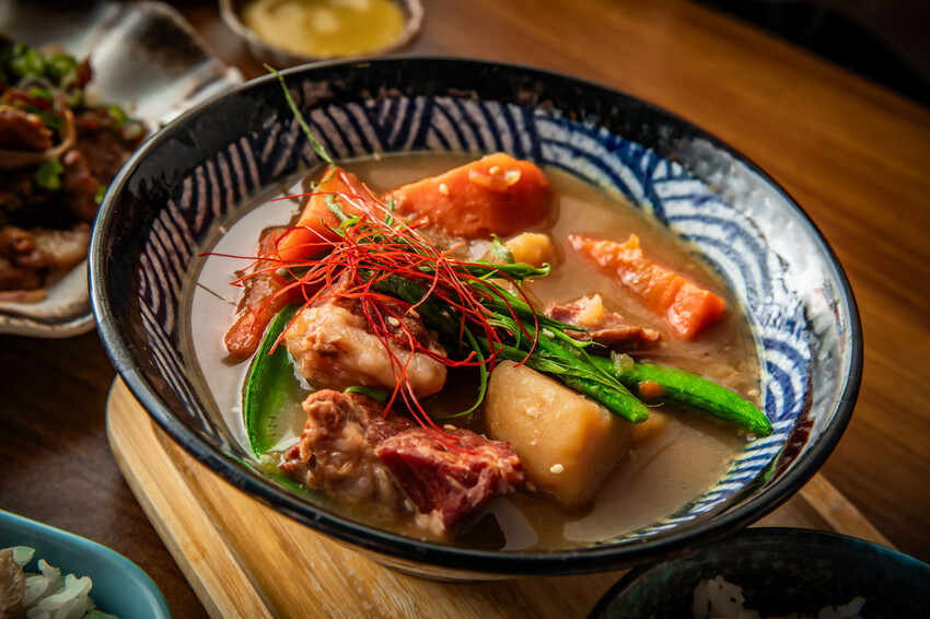 台中市西區到港HAVEN餐酒館|隱身僻靜住宅區的絕品餐酒館!客製化調酒超驚艷
