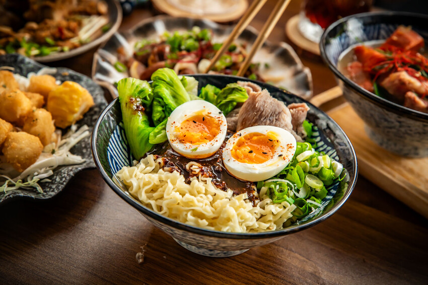 台中市西區到港HAVEN餐酒館|隱身僻靜住宅區的絕品餐酒館!客製化調酒超驚艷