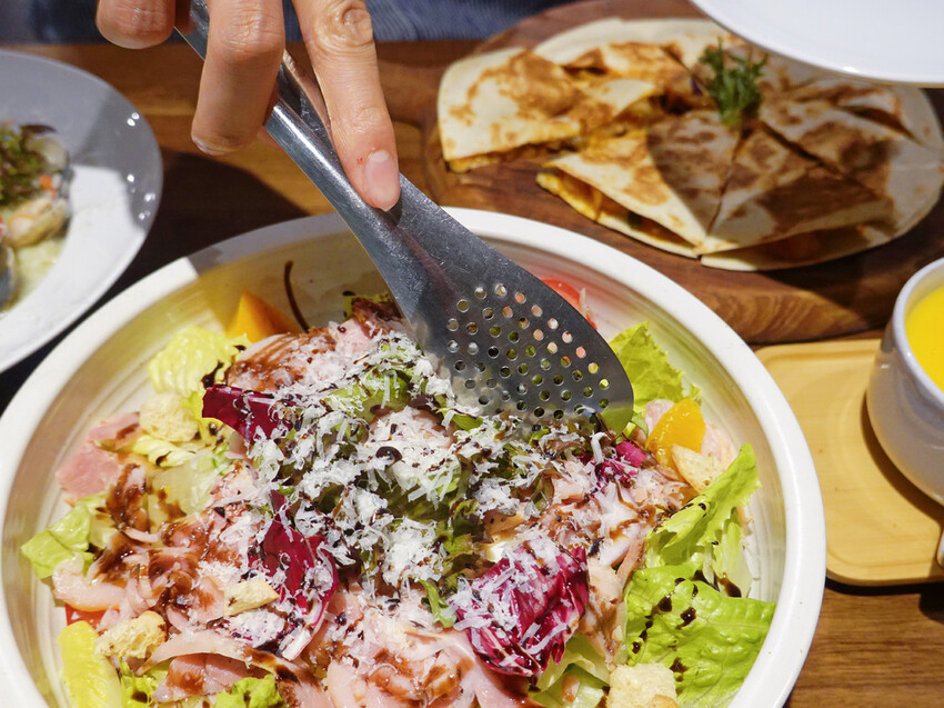 台北市中正區台北中正—THE CAFÉ BY 想|將國家戲劇院的藝文氣息化身餐桌上的美食饗宴|中正紀念堂、兩廳院