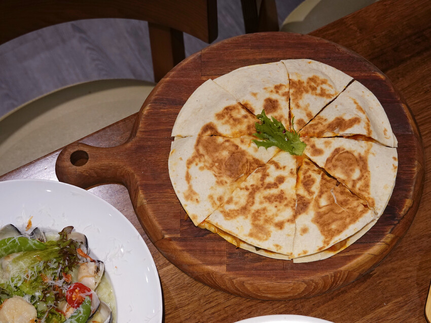 台北市中正區台北中正—THE CAFÉ BY 想|將國家戲劇院的藝文氣息化身餐桌上的美食饗宴|中正紀念堂、兩廳院