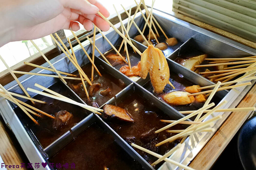 嘉義燒烤吃到飽【激安•焼肉道樂】海鮮牛肉大升級!六宮格肉盤超吸睛!炸物串燒熟食任你吃│嘉義蘭潭│嘉義聚