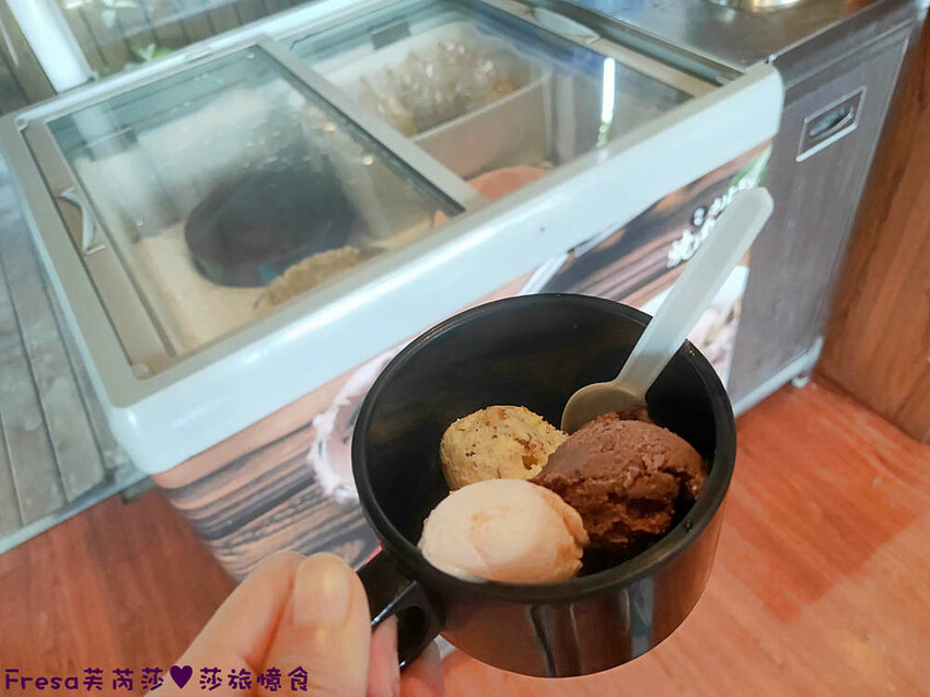 嘉義燒烤吃到飽【激安•焼肉道樂】海鮮牛肉大升級!六宮格肉盤超吸睛!炸物串燒熟食任你吃│嘉義蘭潭│嘉義聚