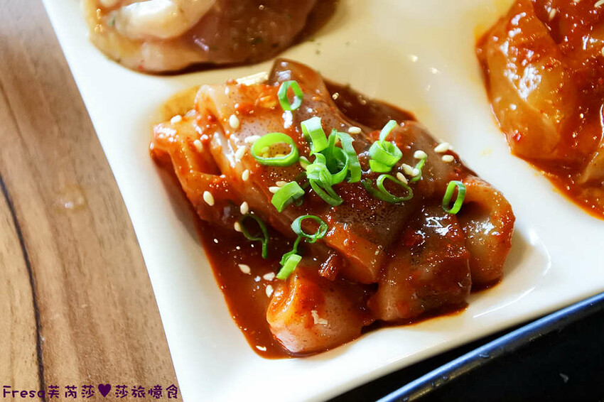 嘉義燒烤吃到飽【激安•焼肉道樂】海鮮牛肉大升級!六宮格肉盤超吸睛!炸物串燒熟食任你吃│嘉義蘭潭│嘉義聚