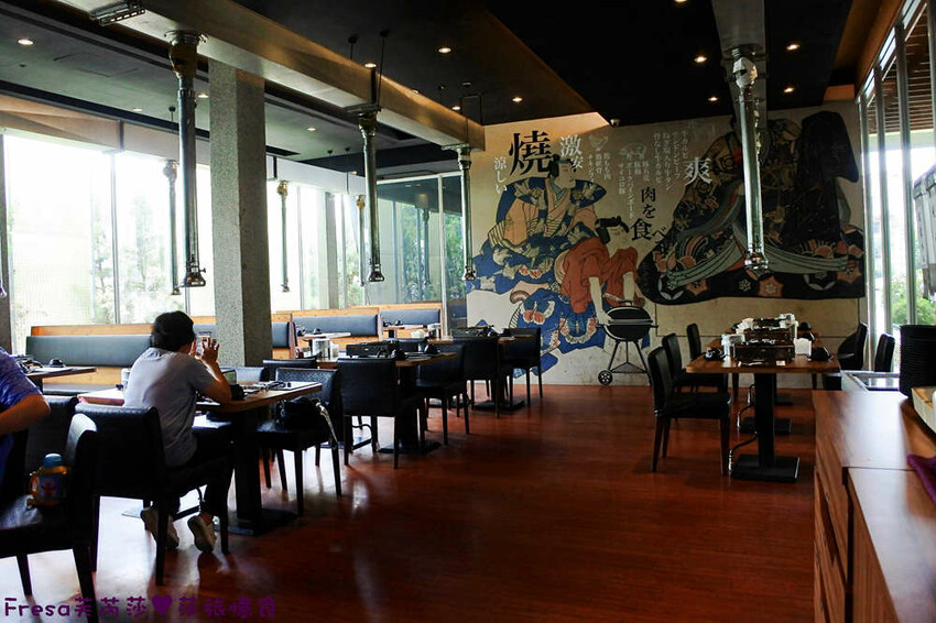 嘉義燒烤吃到飽【激安•焼肉道樂】海鮮牛肉大升級!六宮格肉盤超吸睛!炸物串燒熟食任你吃│嘉義蘭潭│嘉義聚