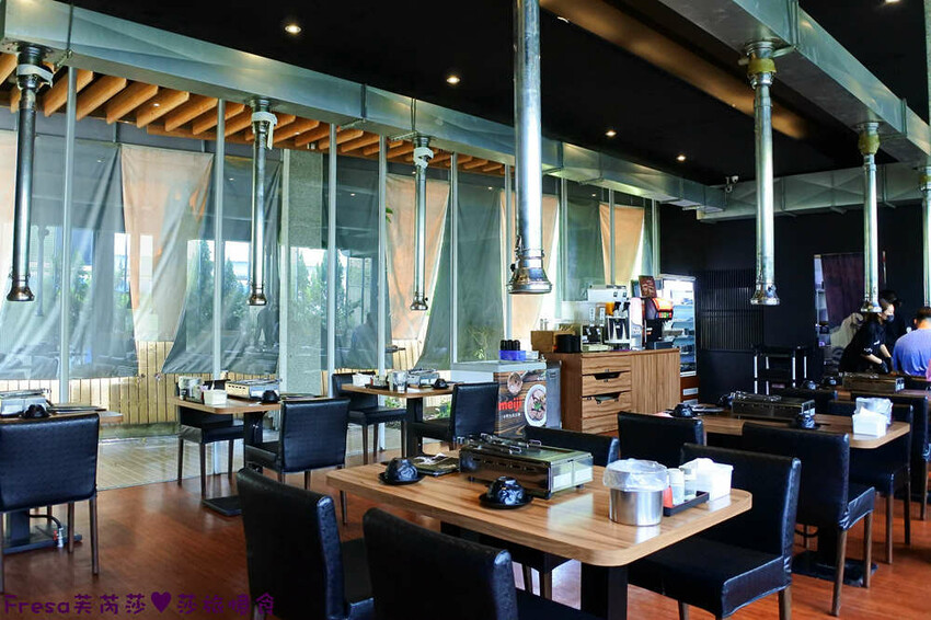 嘉義燒烤吃到飽【激安•焼肉道樂】海鮮牛肉大升級!六宮格肉盤超吸睛!炸物串燒熟食任你吃│嘉義蘭潭│嘉義聚