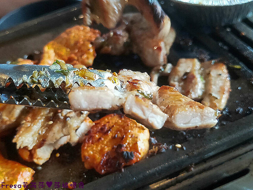 嘉義燒烤吃到飽【激安•焼肉道樂】海鮮牛肉大升級!六宮格肉盤超吸睛!炸物串燒熟食任你吃│嘉義蘭潭│嘉義聚