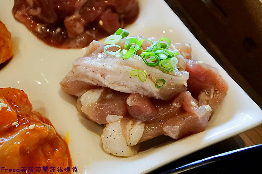 嘉義燒烤吃到飽【激安•焼肉道樂】海鮮牛肉大升級!六宮格肉盤超吸睛!炸物串燒熟食任你吃│嘉義蘭潭│嘉義聚