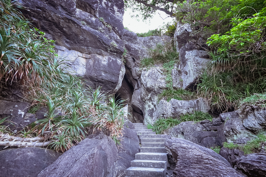 宜蘭頭城景點絕美海景北關海潮公園從龜山島與一線天看見隙縫中的美麗世界 - 微笑娃生活旅行