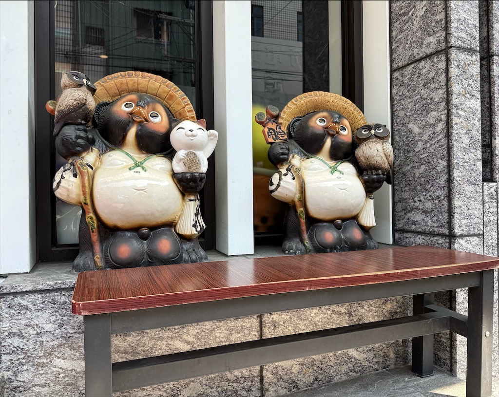 兆曜拉麵丼飯|台中大里平價拉麵,拉麵湯頭高達十一種任你選擇,不能錯過視覺饗宴的豪華拉麵,內用還可以免費加麵 @果果愛Fruitlove 兆曜拉麵丼飯|台中大里平價拉麵,拉麵湯頭高達十一種任你選擇,不能錯過視覺饗宴的豪華拉麵,內用還可以免費加麵 @果果愛Fruitlove