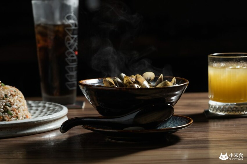 知戶酒食日式居酒屋｜逢甲小巷走一回日本。同享珍鮮海之味 - 小米食