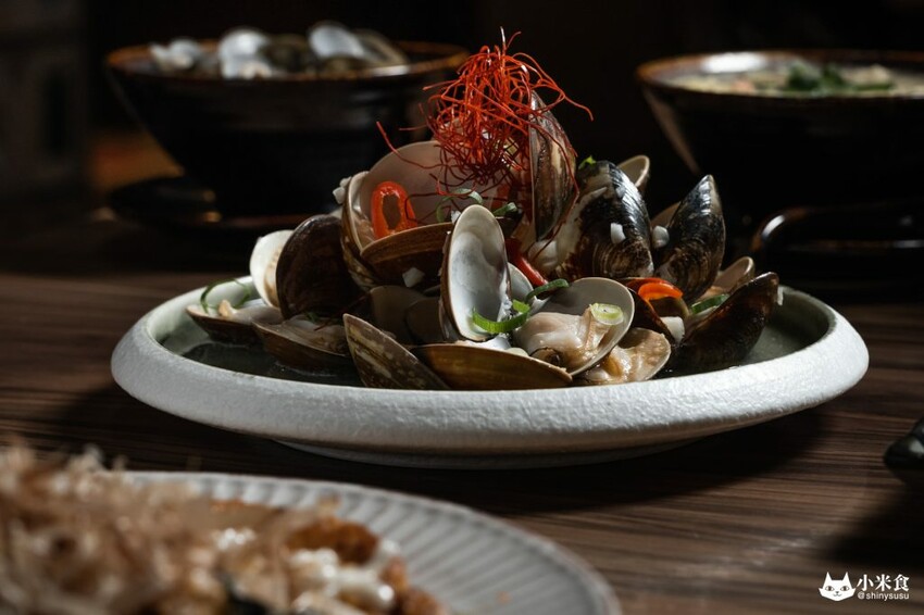 知戶酒食日式居酒屋｜逢甲小巷走一回日本。同享珍鮮海之味 - 小米食