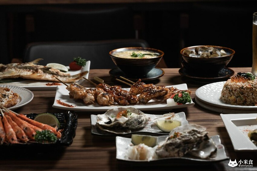 知戶酒食日式居酒屋｜逢甲小巷走一回日本。同享珍鮮海之味 - 小米食