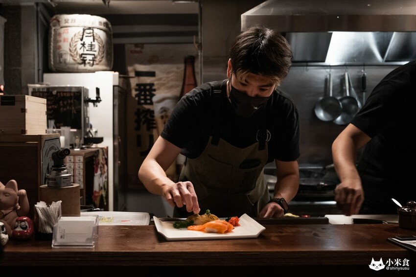 知戶酒食日式居酒屋｜逢甲小巷走一回日本。同享珍鮮海之味 - 小米食