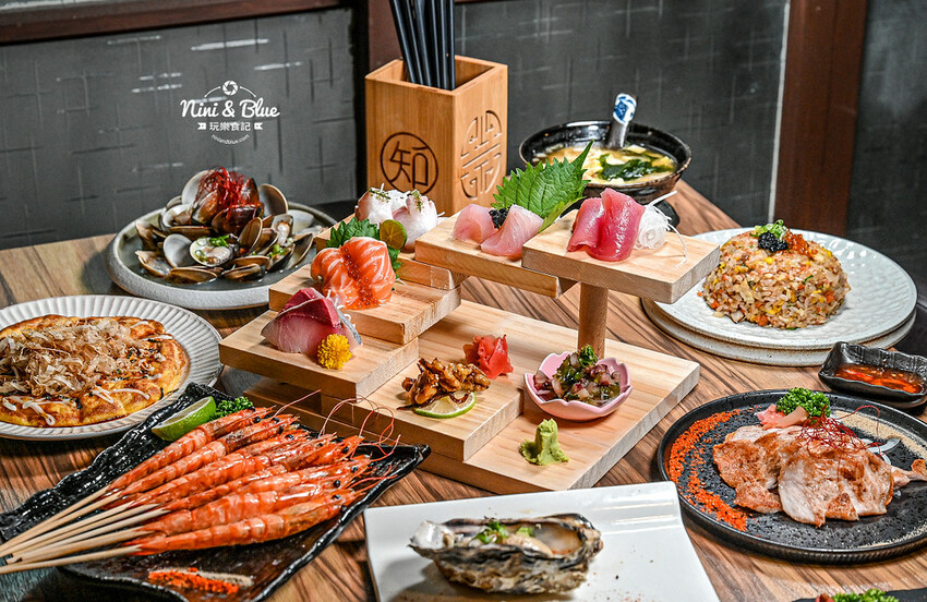 知戶酒食 |台中逢甲日式居酒屋，深夜巷弄裡的老宅宵夜美食，有老闆敲鐘請客活動 @Nini and Blue  玩樂食記