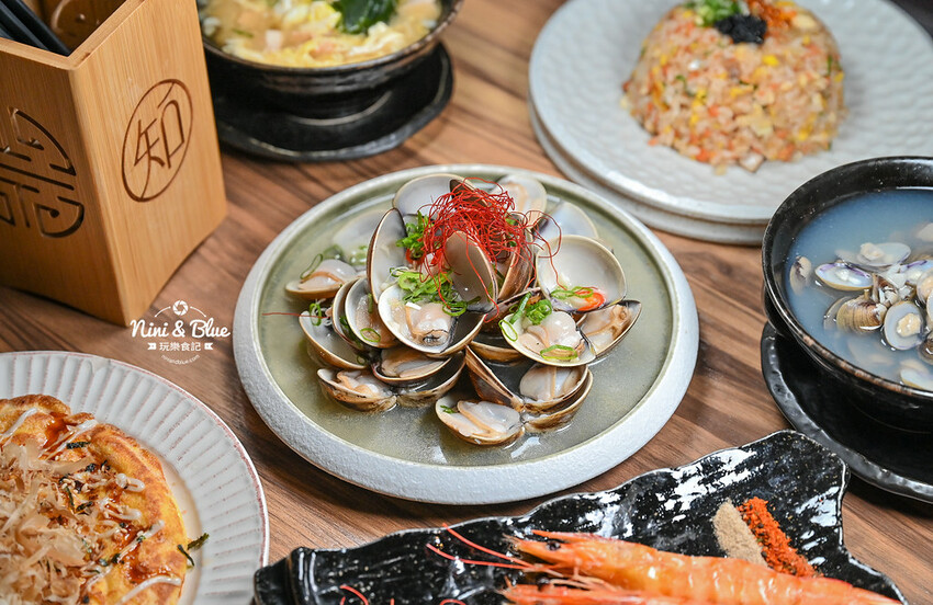 知戶酒食 |台中逢甲日式居酒屋，深夜巷弄裡的老宅宵夜美食，有老闆敲鐘請客活動 @Nini and Blue  玩樂食記