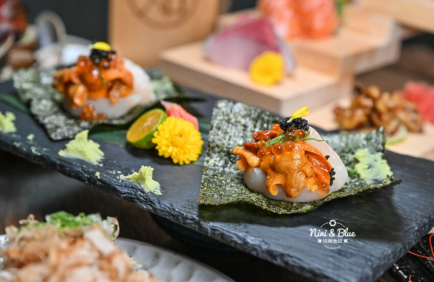 知戶酒食 |台中逢甲日式居酒屋，深夜巷弄裡的老宅宵夜美食，有老闆敲鐘請客活動 @Nini and Blue  玩樂食記