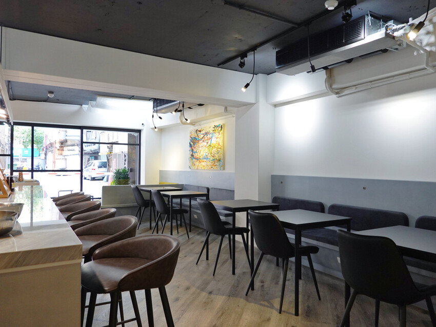 台北中山—Agitation風潮咖啡｜肉桂捲新秀參戰 黑糖肉桂淋醬濕潤甜香入口｜行天宮