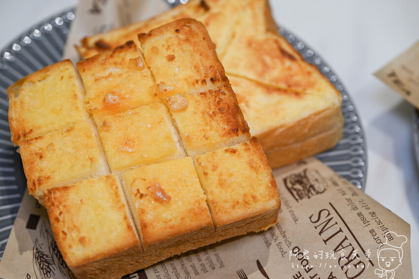 【台中】J.L.手作烘焙｜台灣首家融合在地紅土鹹鴨蛋與麵包西餅的烘焙坊 » 阿君的玩食天堂