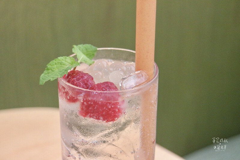 台南中西｜台北人氣甜點於台南回歸！創意法式甜點宛如藝術品，依舊美味擁有一定水準｜河床甜點Pâtisserie Rivière