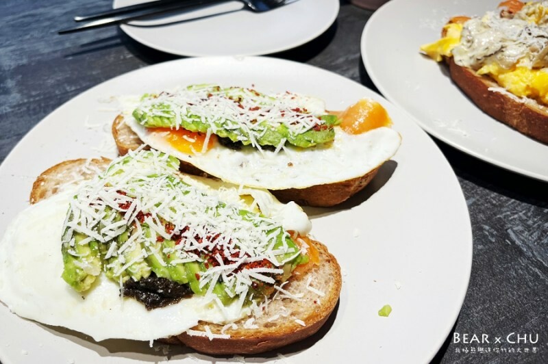 新北林口早午餐咖啡廳推薦・ IDK Cafe & Brunch美味誘人的開放式三明治