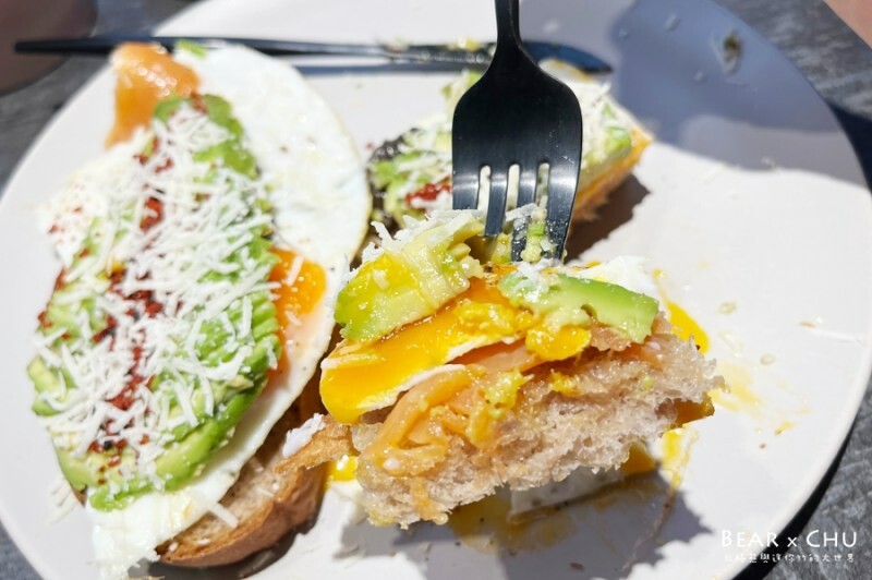 新北林口早午餐咖啡廳推薦・ IDK Cafe & Brunch美味誘人的開放式三明治