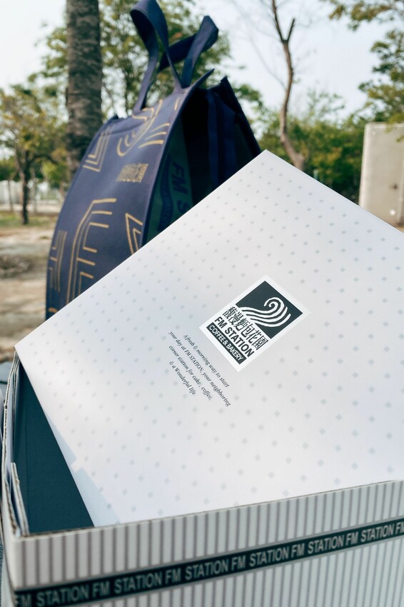 2023馥漫麵包母親節蛋糕預購開跑！早鳥優惠最高享85折｜大女孩小女人 共七款母親節蛋糕任你挑｜馬卡萌、手工麻糬新上市！ - 萍姐愛分享