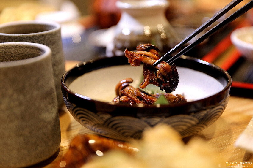 台中市西區饕客私藏！直火炭燒鰻魚肥美入味 鹹甜滋味絕對是最好吃的鰻魚飯之一｜一鰻鰻魚飯(台中西區鰻魚飯)