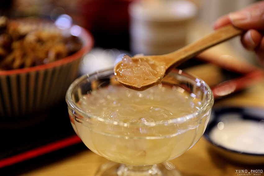 台中市西區饕客私藏！直火炭燒鰻魚肥美入味 鹹甜滋味絕對是最好吃的鰻魚飯之一｜一鰻鰻魚飯(台中西區鰻魚飯)
